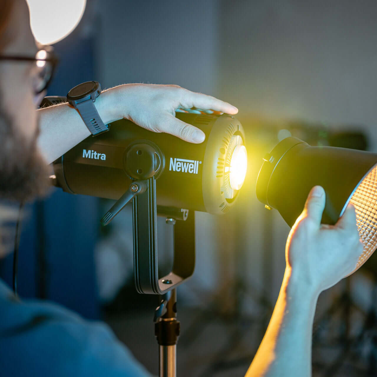 Newell RGB Mitra 180 LED-Lampe - Newell Pro DE