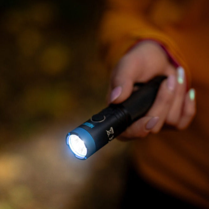 Newell FL1000 USB-C Taschenlampe Tactical - Newell Pro DE