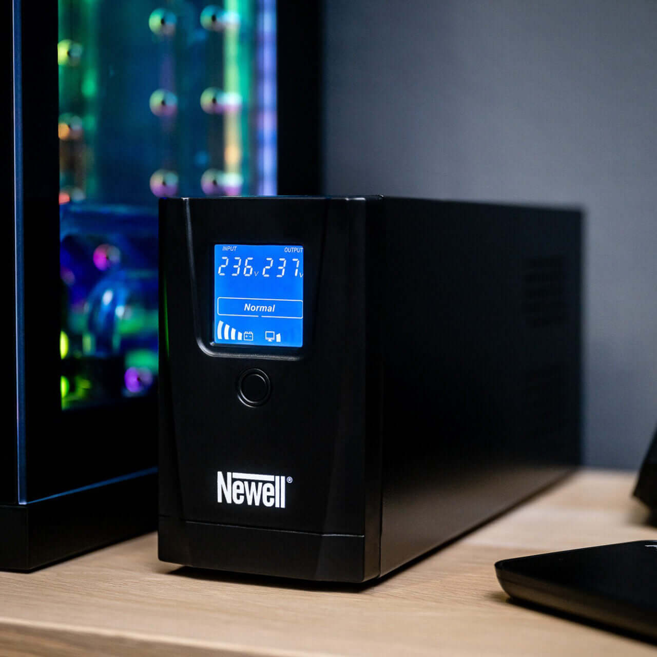 Newell UPS LI-1000 mit Lithium-Ionen Akku