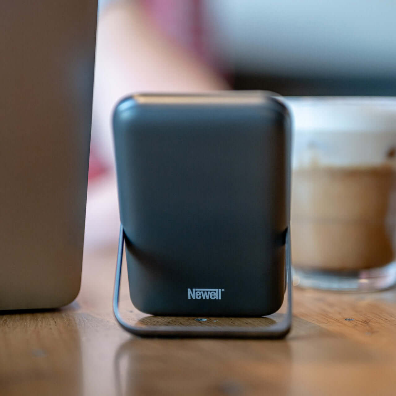 Newell MagSafe Akku 10000 mAh 20 W