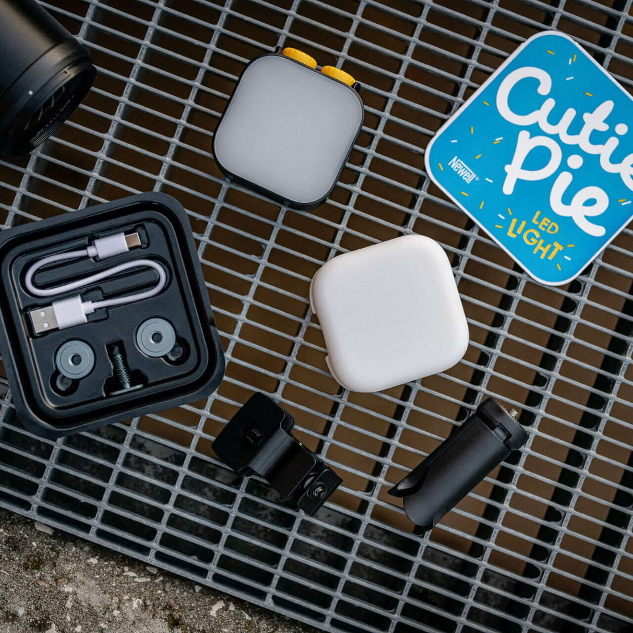 Newell RGB Cutie Pie LED Lampe – Black - Newell Pro DE