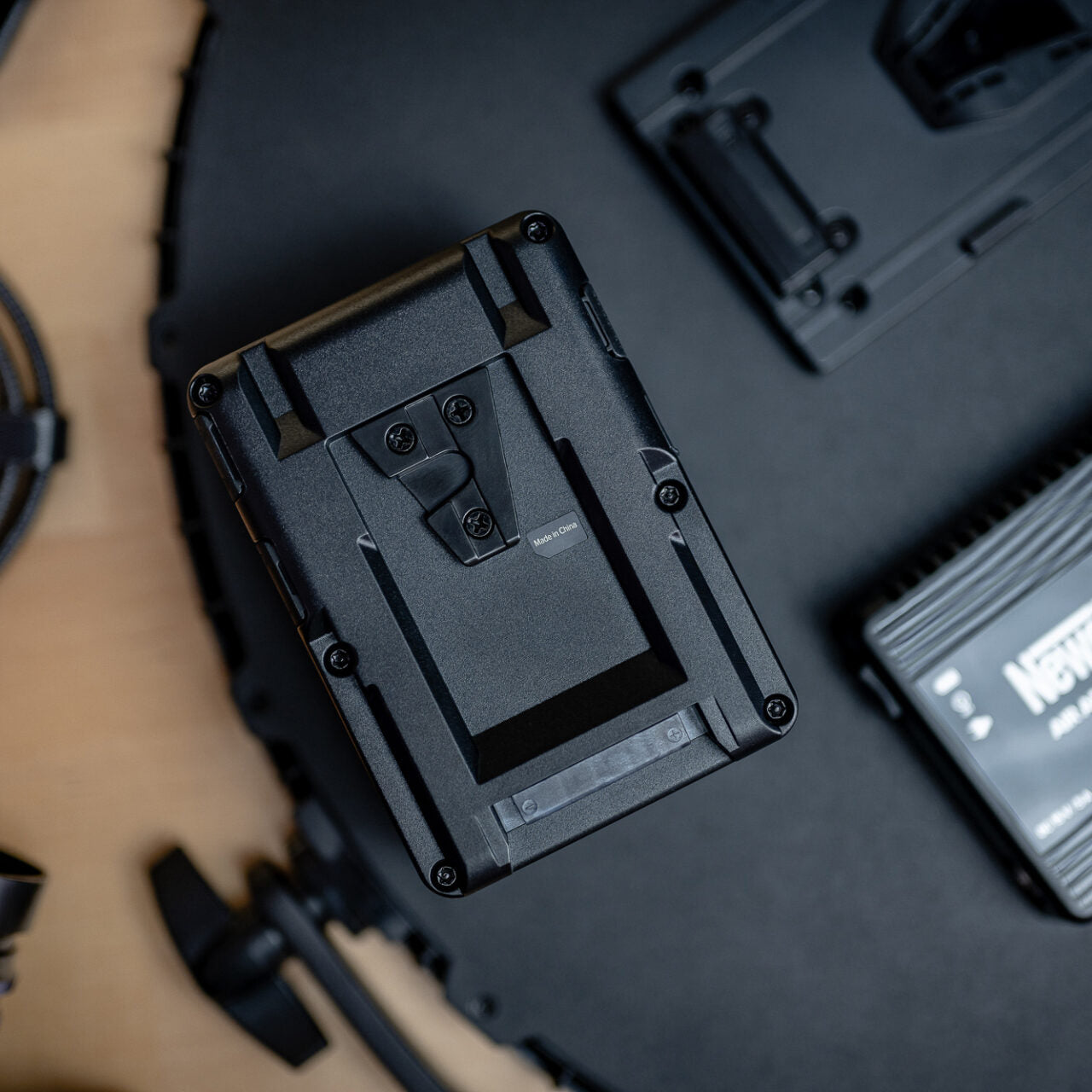 Newell BP-190LCD V-Mount Akku - Newell Pro DE