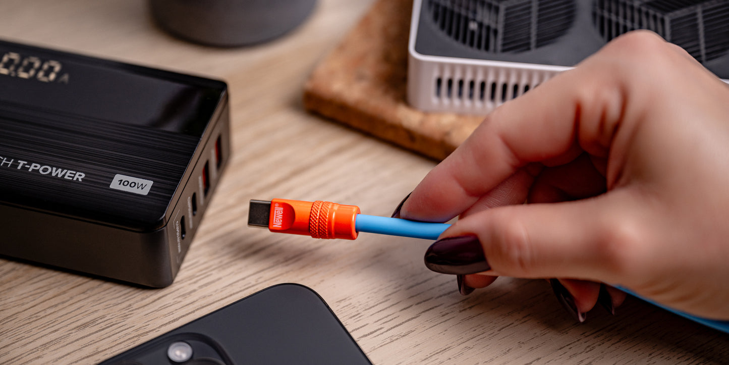 Newell USB-C - USB-C 100 W Kabel, 2 m, Silikon, blau-orange
