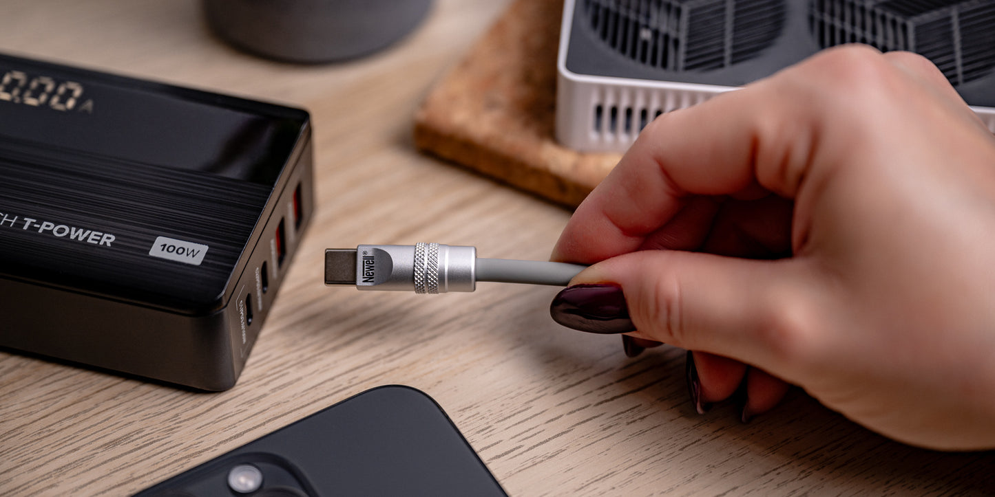 Newell USB-C - USB-C 100 W Kabel, 2 m, Silikon, Grau