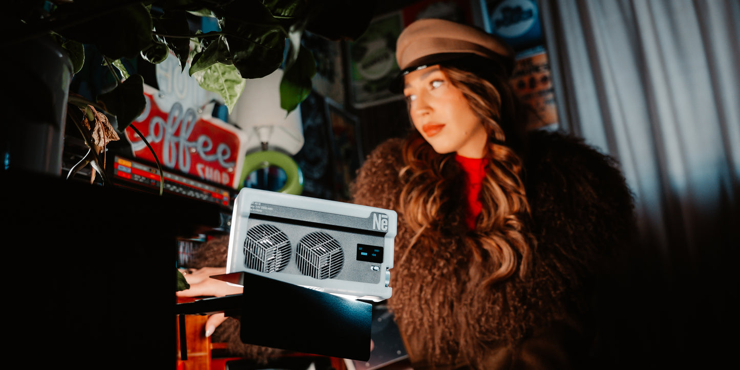 Newell Arya RGB-LED-Leuchte