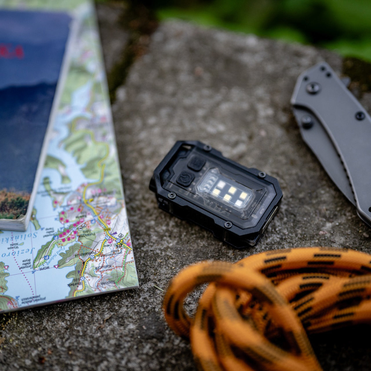 Newell EDC LED-Taschenlampe Nyks Solid - schwarz - Newell Pro DE
