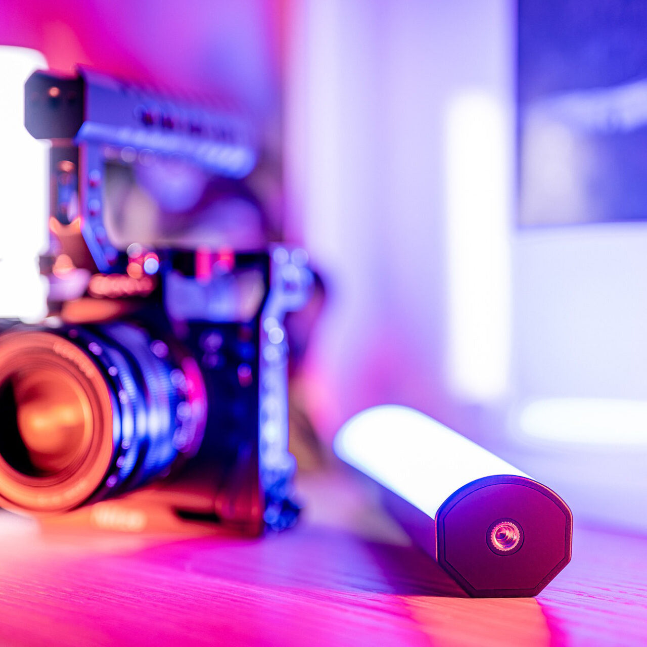 Newell RGB Kathi Nano LED Leuchte - Newell Pro DE