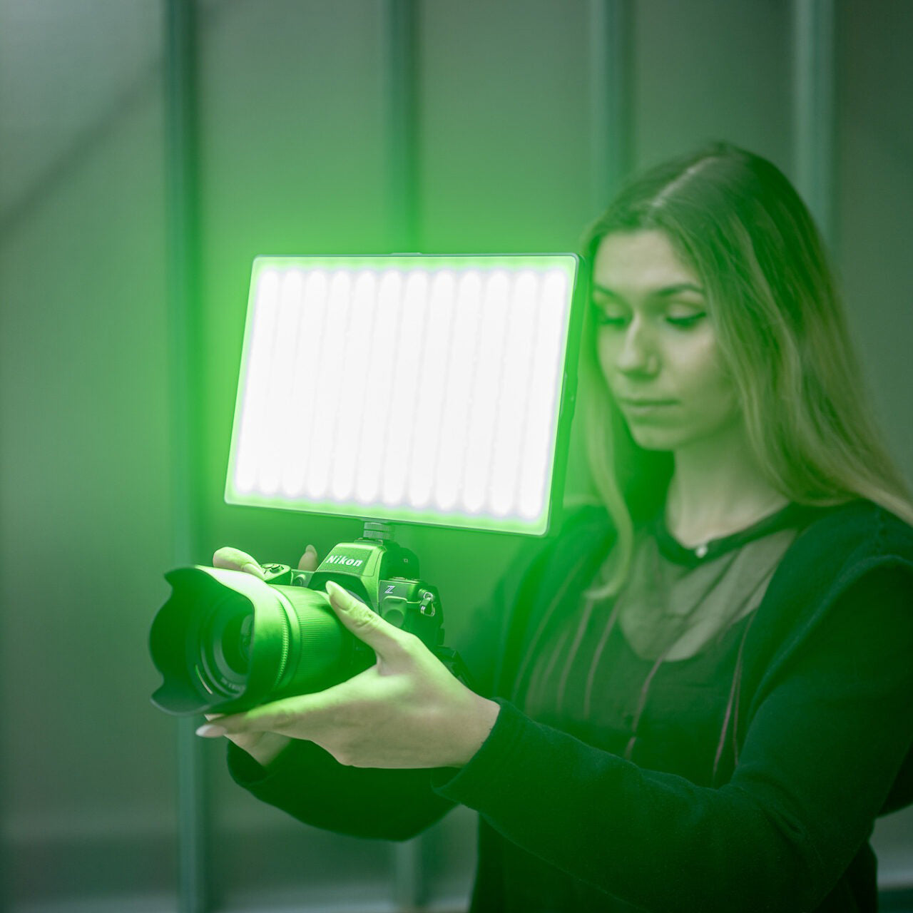 Newell RGB-W Rangha Max LED Leuchte XL - Newell Pro DE