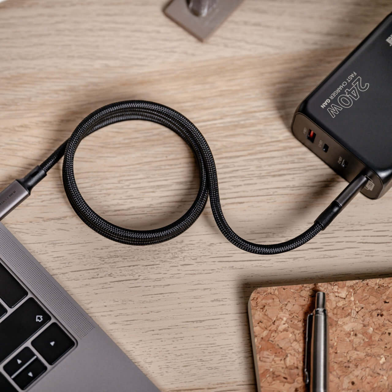 Newell USB-C 3.2 Gen 2 Kabel Magnet