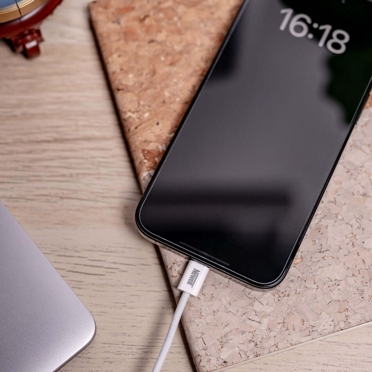 Newell USB-C zu USB-C Kabel weiß