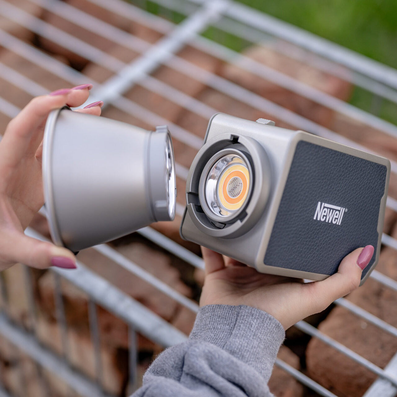 Newell Zora 90 RGB-LED-Leuchte