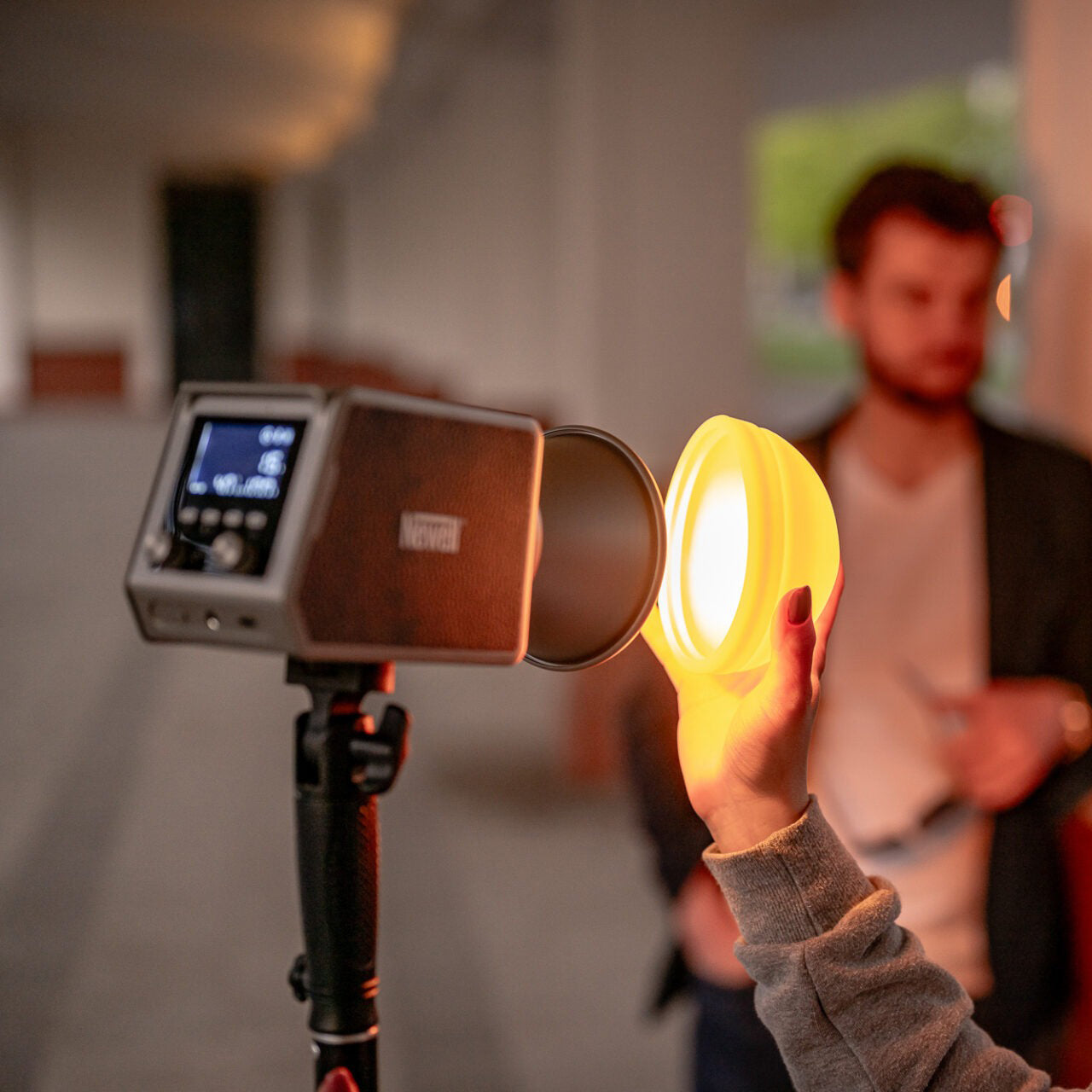 Newell Zora 90 RGB-LED-Leuchte