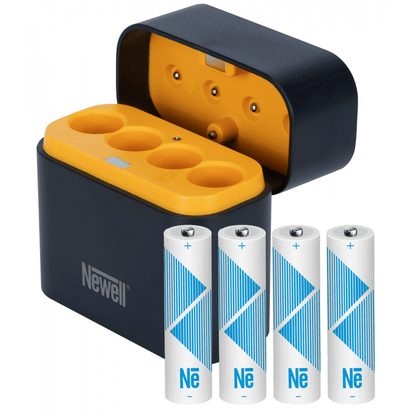 Newell Vier-Kanal-Ladegerät und 4 wiederaufladbare Li-Ionen-AA-Batterien - 2200 mAh