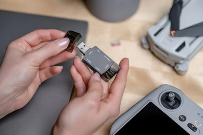 Newell OTG 4-in-1 3.0 Hub und Kartenleser USB-C USB 3.0