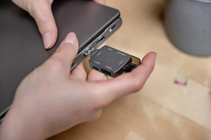 Newell OTG 4-in-1 3.0 Hub und Kartenleser USB-C USB 3.0